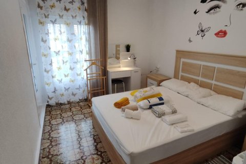 Apartment for sale in Alicante, Spain 3 bedrooms, 85 sq.m. No. 182836 - photo 2