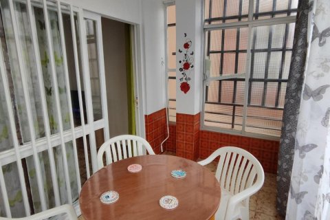 Apartment for sale in Alicante, Spain 3 bedrooms, 85 sq.m. No. 182836 - photo 25