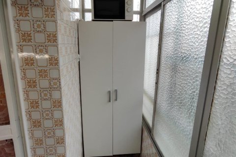 Apartment for sale in Alicante, Spain 3 bedrooms, 85 sq.m. No. 182836 - photo 28