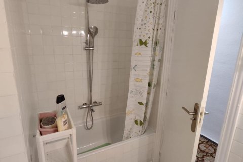 Apartment for sale in Alicante, Spain 3 bedrooms, 85 sq.m. No. 182836 - photo 10