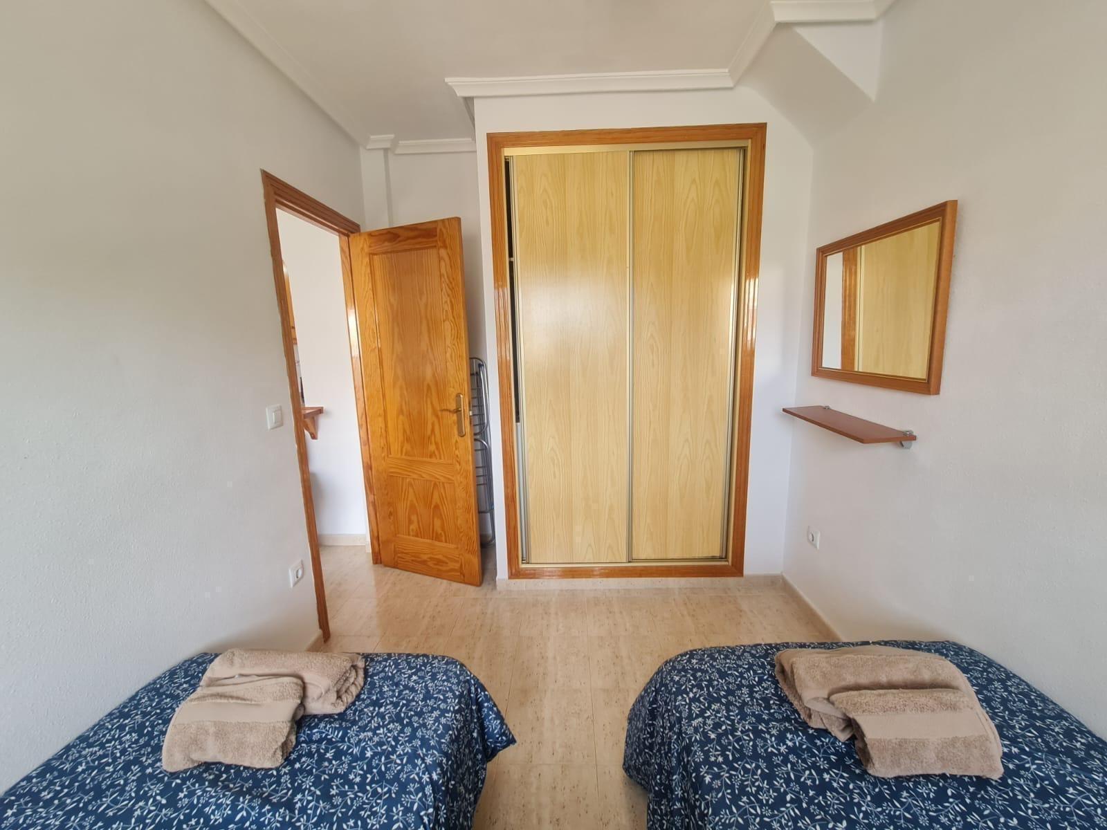 Bungalow i Torrevieja, Alicante, Spanien 58 kvm. Nr. 182833