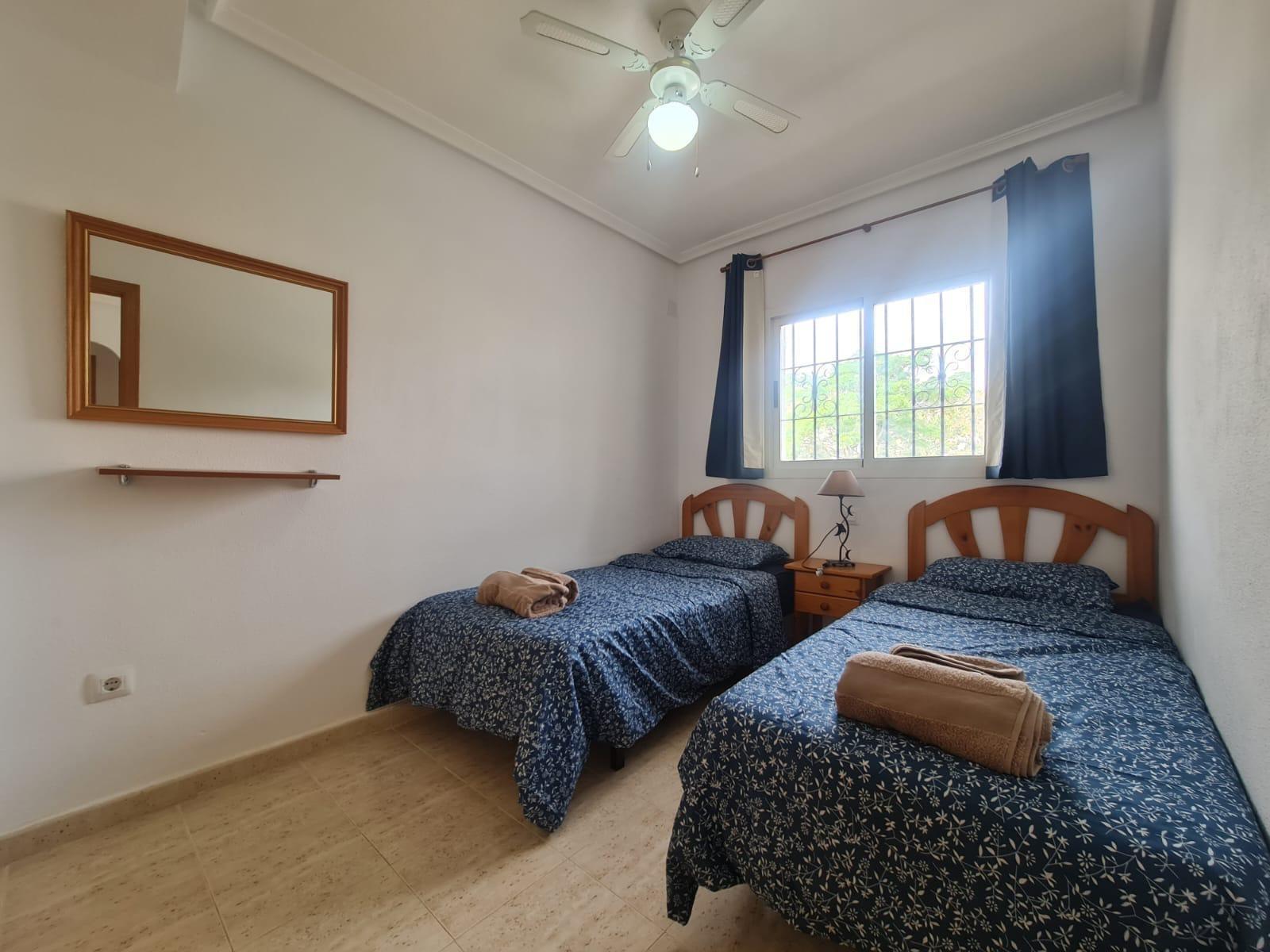 Bungalow i Torrevieja, Alicante, Spanien 58 kvm. Nr. 182833