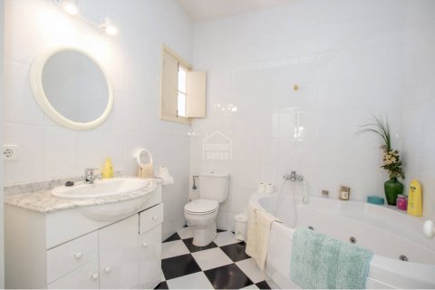 House for sale Mahon, Menorca, Spain 16 bedrooms, 2000 sq.m. No. 113480 - photo 11