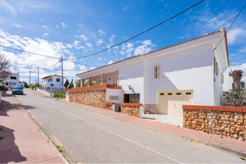 Villa à vendre Mahon, Menorca, Espagne, 7 chambres, 323 m2 No. 113481 - photo 1