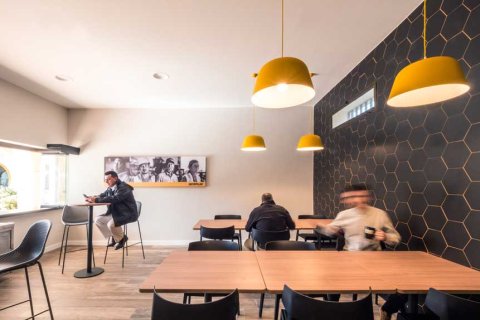 Lokal usługowy w Barcelona, Hiszpania nr 140731 – zdjęcie 1