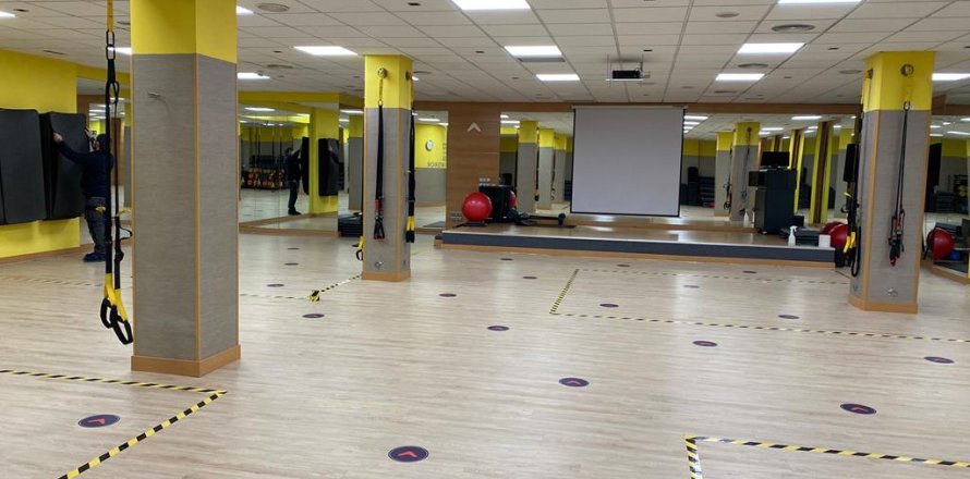 Gewerbeimmobilien in Madrid, Spanien 1566 m2 Nr. 140735