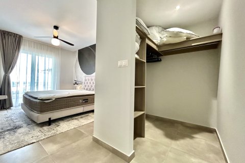 Продажа виллы в Сьюдад Кесада, Аликанте, Испания 4 спальни, 280м2 №190387 - фото 27