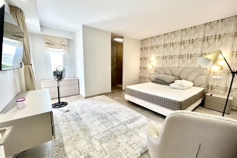 Продажа виллы в Сьюдад Кесада, Аликанте, Испания 4 спальни, 280м2 №190387 - фото 22