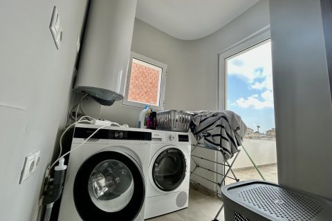 Продажа виллы в Сьюдад Кесада, Аликанте, Испания 4 спальни, 280м2 №190387 - фото 18