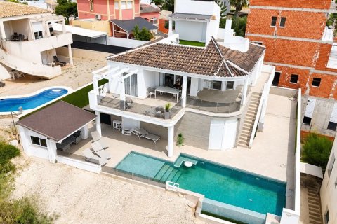 Продажа виллы в Сьюдад Кесада, Аликанте, Испания 4 спальни, 280м2 №190387 - фото 6