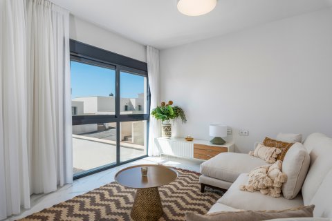 Bungalow for sale San Miguel de Salinas, Alicante, Spain 2 bedrooms, 92 sq.m. No. 136585 - photo 5