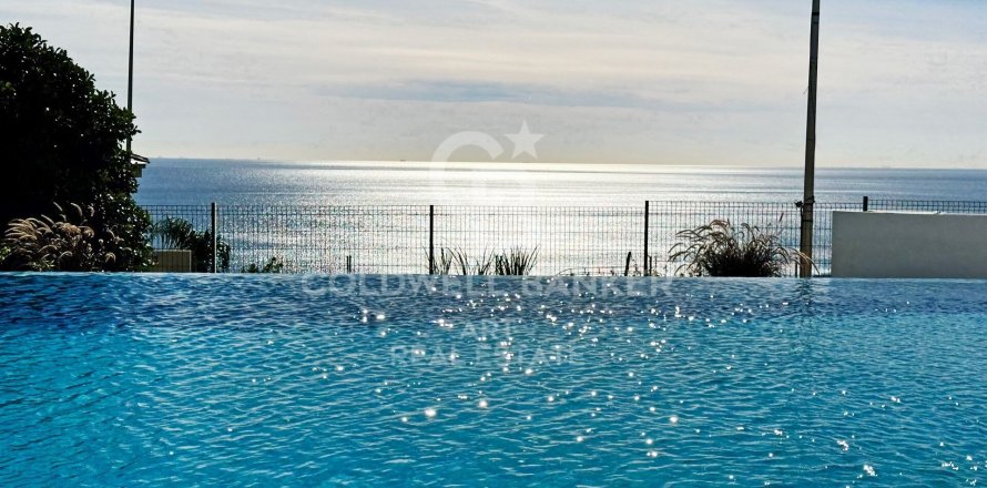 Apartamento en Casares, Málaga, España 2 dormitorios, 116 m2 No. 157274