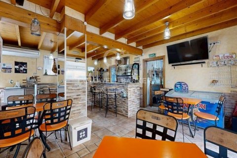 Kawiarnia / restauracja w Oliva, Valencia, Hiszpania 2 sypialnie, 115 mkw. nr 158698 – zdjęcie 7