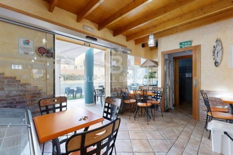 Cafe / restaurant for sale in Oliva, Valencia, Spain 2 bedrooms, 115 sq.m. No. 158698 - photo 11