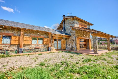 Casa in vendita a Girona, Spagna 4 camere da letto, 178 mq. N° 158697 - foto 27