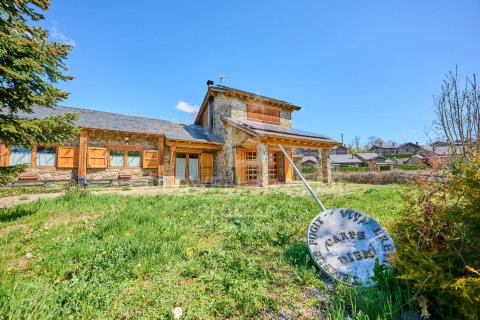 Casa in vendita a Girona, Spagna 4 camere da letto, 178 mq. N° 158697 - foto 2