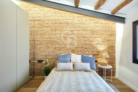 Продажа дуплекса в Барселона, Испания 2 спальни, 96м2 №158696 - фото 21