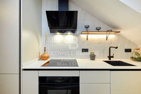 Продажа дуплекса в Барселона, Испания 2 спальни, 96м2 №158696 - фото 11