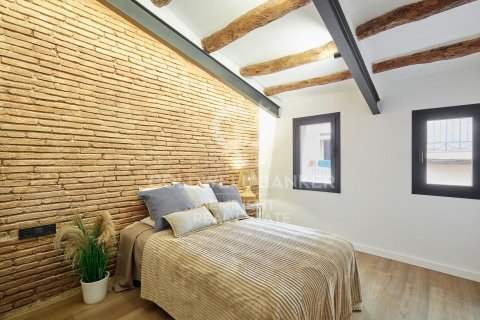 Продажа дуплекса в Барселона, Испания 2 спальни, 96м2 №158696 - фото 20