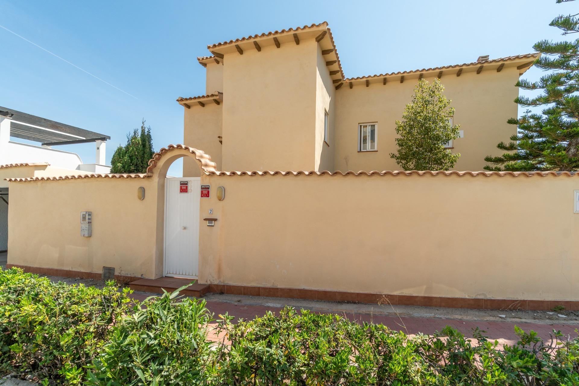 Huvila La Mata, Alicante, Espanja 4 makuuhuonetta, 208 m2 No. 139248