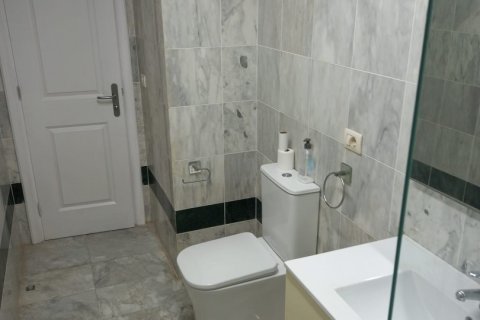 Lägenhet till salu i Arona, Tenerife, Spanien 1 sovrum, 55 kvm. Nr. 152591 - foto 12