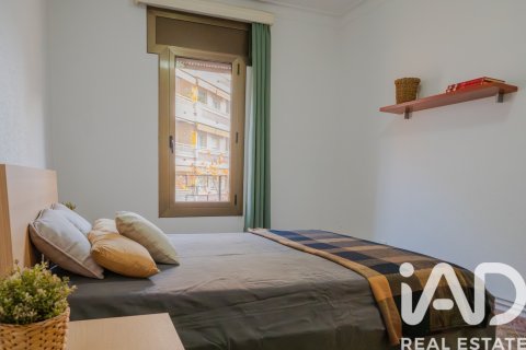 Apartament w Barcelona, Hiszpania 4 sypialnie, 118 mkw. nr 152592 – zdjęcie 24