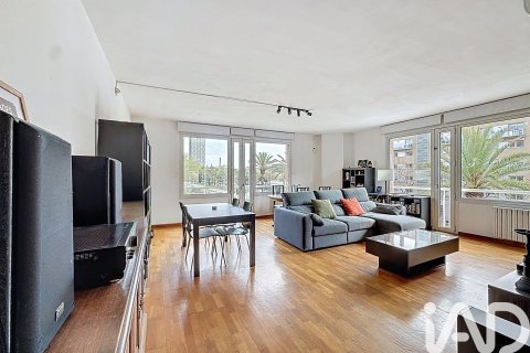 Dzīvoklis pārdošanā Barcelona, Spānijā 3 istabas, 135 m2 Nr. 152589 - attēls 2