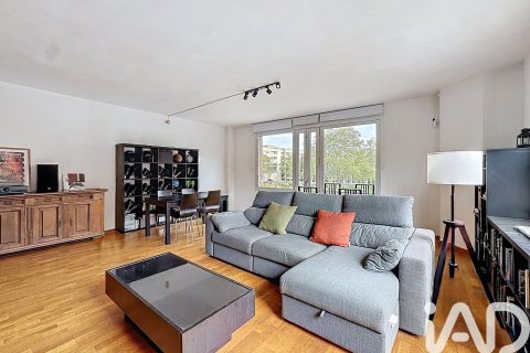 Dzīvoklis pārdošanā Barcelona, Spānijā 3 istabas, 135 m2 Nr. 152589 - attēls 4