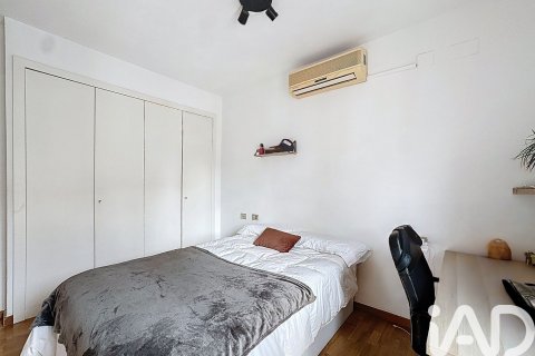 Dzīvoklis pārdošanā Barcelona, Spānijā 3 istabas, 135 m2 Nr. 152589 - attēls 24