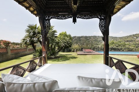 Talo myytävänä Castellar Del Valles, Barcelona, Espanja, 11 makuuhuonetta, 1790 m2 No. 152590 - kuva 2