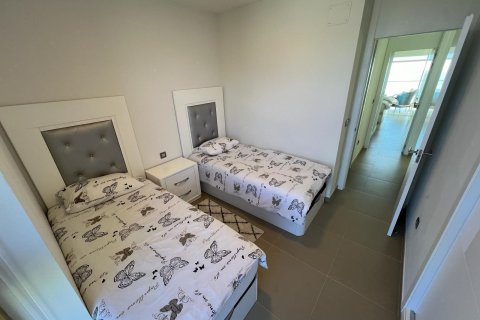 Huoneisto vuokrattavana Benidorm, Alicante, Espanja, 2 makuuhuonetta, 143 m2 No. 133034 - kuva 15