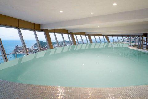 Huoneisto vuokrattavana Benidorm, Alicante, Espanja, 2 makuuhuonetta, 143 m2 No. 133034 - kuva 29