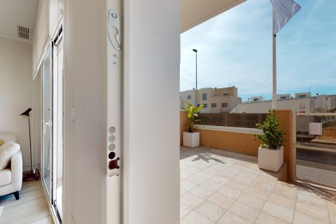 Hus till salu Pilar de la Horadada, Alicante, Spanien 3 sovrum, 81 kvm. Nr. 133035 - foto 19