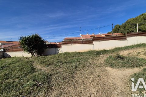 Talo myytävänä Banyeres Del Penedes, Tarragona, Espanja, 4 makuuhuonetta, 205 m2 No. 152484 - kuva 17