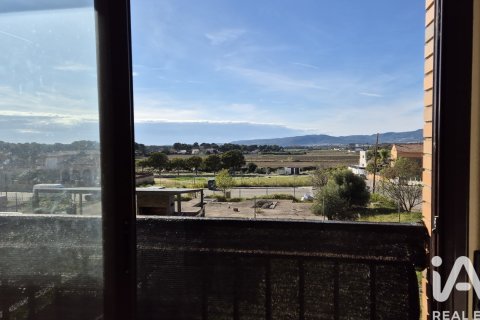 Talo myytävänä Banyeres Del Penedes, Tarragona, Espanja, 4 makuuhuonetta, 205 m2 No. 152484 - kuva 11