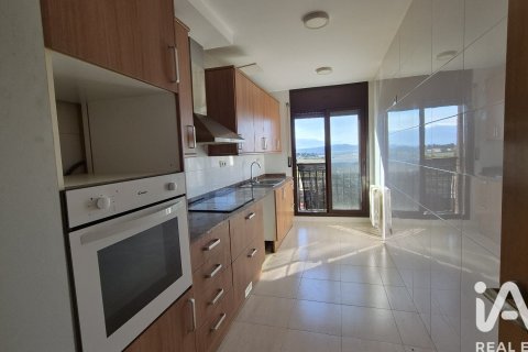 Talo myytävänä Banyeres Del Penedes, Tarragona, Espanja, 4 makuuhuonetta, 205 m2 No. 152484 - kuva 3