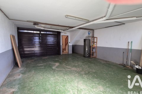 Talo myytävänä Banyeres Del Penedes, Tarragona, Espanja, 4 makuuhuonetta, 205 m2 No. 152484 - kuva 28