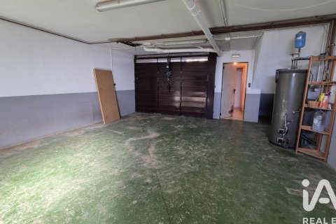 Talo myytävänä Banyeres Del Penedes, Tarragona, Espanja, 4 makuuhuonetta, 205 m2 No. 152484 - kuva 18