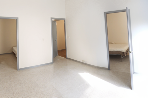 Wohnung zum Verkauf in Barcelona, Spanien 2 Schlafzimmer, 52 m2 Nr. 184992 - Foto 3