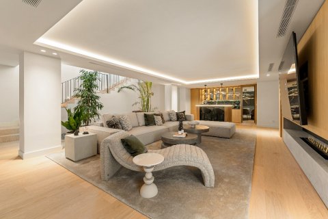 Willa w Marbella, Malaga, Hiszpania 6 sypialni, 840 mkw. nr 162064 – zdjęcie 7