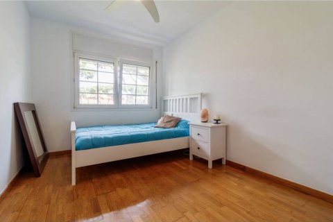 Huoneisto myytävänä Gava, Barcelona, Espanja, 5 makuuhuonetta, 292 m2 No. 192061 - kuva 26