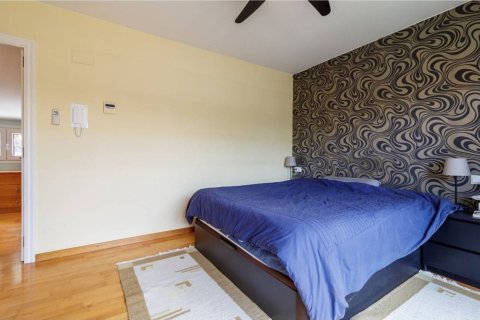 Huoneisto myytävänä Gava, Barcelona, Espanja, 5 makuuhuonetta, 292 m2 No. 192061 - kuva 16