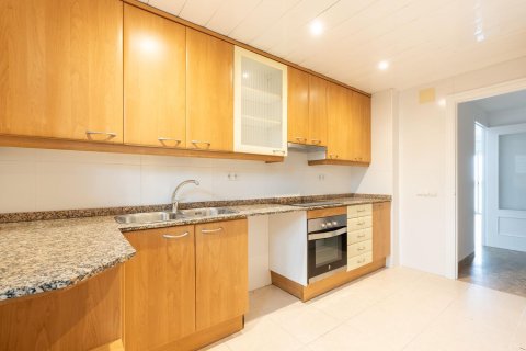 Appartamento in vendita a Gava, Barcelona, Spagna 4 camere da letto, 153 mq. N° 192063 - foto 3