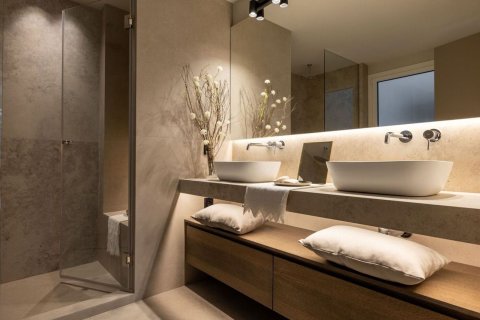 Huoneisto myytävänä Barcelona, Espanja, 5 makuuhuonetta, 200 m2 No. 192060 - kuva 29