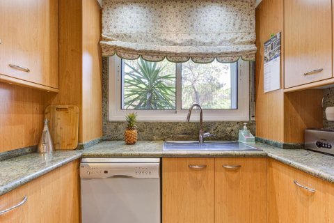 Villetta a schiera in vendita a Gava, Barcelona, Spagna 3 camere da letto, 265 mq. N° 192062 - foto 27