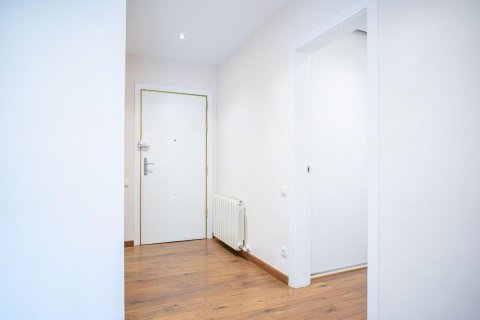 Huoneisto myytävänä Barcelona, Espanja, 5 makuuhuonetta, 203 m2 No. 192058 - kuva 29