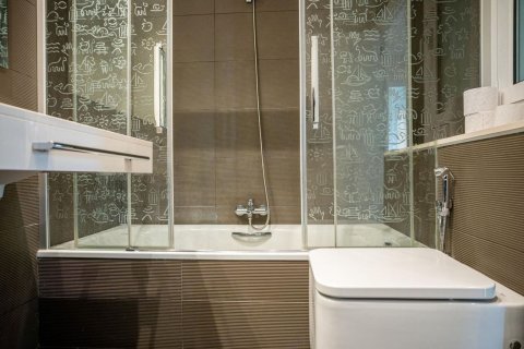 Huoneisto myytävänä Barcelona, Espanja, 5 makuuhuonetta, 203 m2 No. 192058 - kuva 24