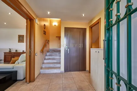 House à vendre à L'Ametlla Del Valles, Barcelona, Espagne, 6 chambres, 377 m2 No. 167048 - photo 4