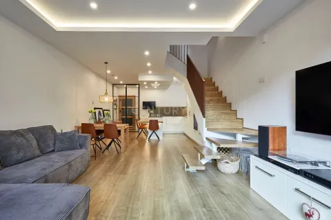 House à vendre à Tiana, Barcelona, Espagne, 4 chambres, 175 m2 No. 167043 - photo 13