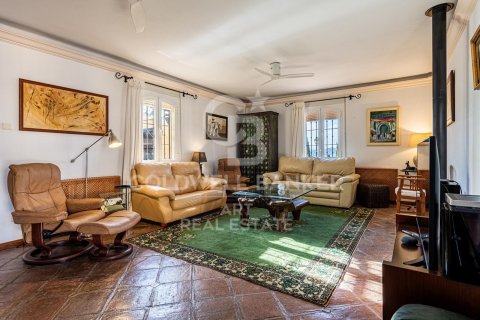 House for sale in Alhaurin de la Torre, Malaga, Spain 4 bedrooms, 567 sq.m. No. 157596 - photo 3